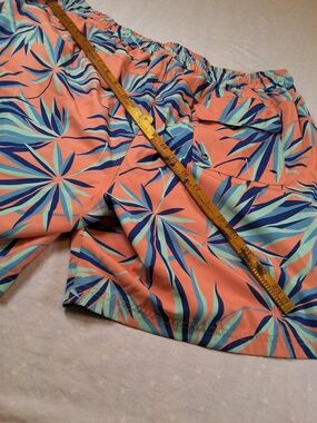 Men's Coral Tropical Print Swim Trunks - Elastic Waist